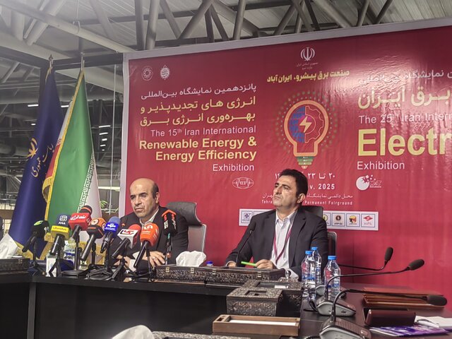 ساخت ۵۹۷ نیروگاه خورشیدی در سراسر کشور