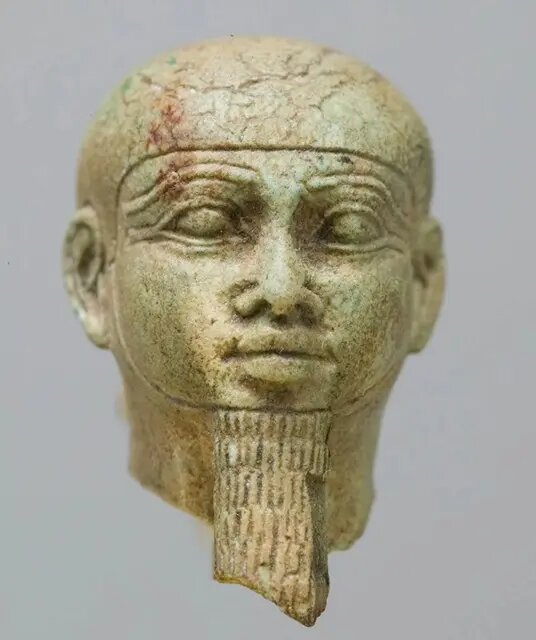 معرفی ۱۶ خدای مصر باستان در یک نگاه