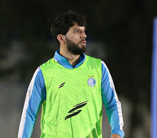 حضور ماشاریپوف در تمرینات گروهی استقلال