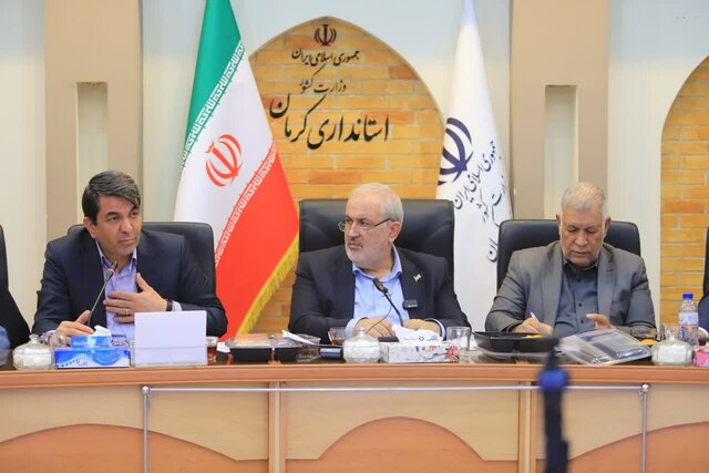 بدقولی صنایع کرمان در تأمین اعتبار خط انتقال آب / امید به کاهش خاموشی در تابستان آینده