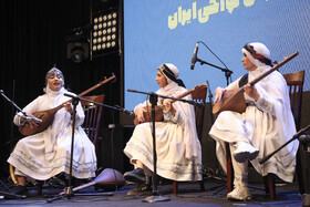 اجرای گروه موسیقی سرو خراسان درپنجمین جشنواره موسیقی کیش، بانوان نواحی ایران