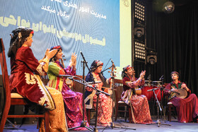 اجرای گروه موسیقی سورنا لرستان در پنجمین جشنواره موسیقی کیش، بانوان نواحی ایران