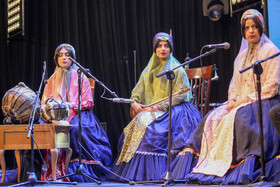 اجرای گروه موسیقی قشقایی فارس در پنجمین جشنواره موسیقی کیش، بانوان نواحی ایران