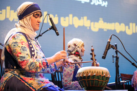 اجرای گروه موسیقی کوپر مازندران در پنجمین جشنواره موسیقی کیش، بانوان نواحی ایران