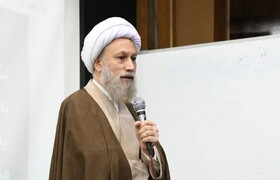 امام جمعه شیراز: حل مشکلات اقتصادی در گرو خداباوری است