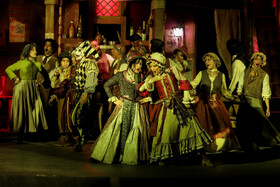 نمایش موزیکال الیور توئیست