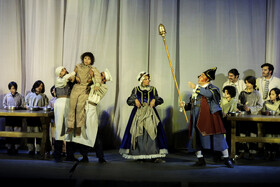 نمایش موزیکال الیور توئیست