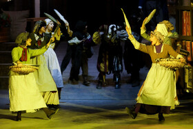 نمایش موزیکال الیور توئیست