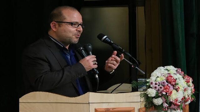 کتابخانه‌ها به مراکز چندمنظوره فرهنگی تبدیل شده‌اند / کافه‌های مشاوره در کتابخانه‌ها فعالند