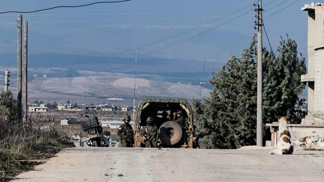 اشغالگران اسرائیلی در جنوب سوریه نفوذ صهیونیستها به حومه قنیطره سوریه و شلیک خمپاره به اطراف یرموک
