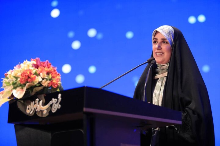 شبی برای تقدیر از جمشید هاشم پور و اجرای  رضا یزدانی برای تهران