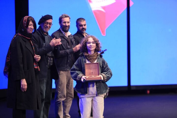 شبی برای تقدیر از جمشید هاشم پور و اجرای رضا یزدانی برای تهران