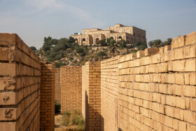 نمایی از کاخ صدام در محوطه گردشگری شهر باستانی بابل عراق