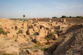 بقایای ساختمان های اصلی شهر باستانی بابل عراق