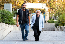 رضا فیاضی در مراسم ترحیم همایون ارشادی