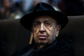 بهمن فرمان آرا در مراسم ترحیم همایون ارشادی