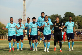 دیدار بعثت کرمانشاه و مس شهر بابک در لیگ دسته اول فوتبال