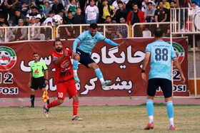 دیدار بعثت کرمانشاه و مس شهر بابک در لیگ دسته اول فوتبال