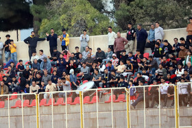 دیدار بعثت کرمانشاه و مس شهر بابک در لیگ دسته اول فوتبال