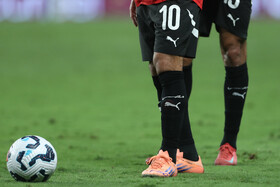 تورنمنت العین امارات؛ دیدار تیم های ملی فوتبال ازبکستان و مصر