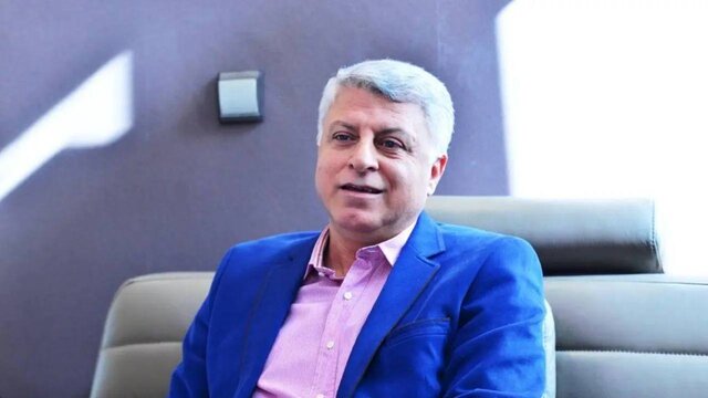 موافقت الیاس حضرتی با استعفای «فیاض زاهد» عضو حقیقی شورای اطلاع‌رسانی دولت