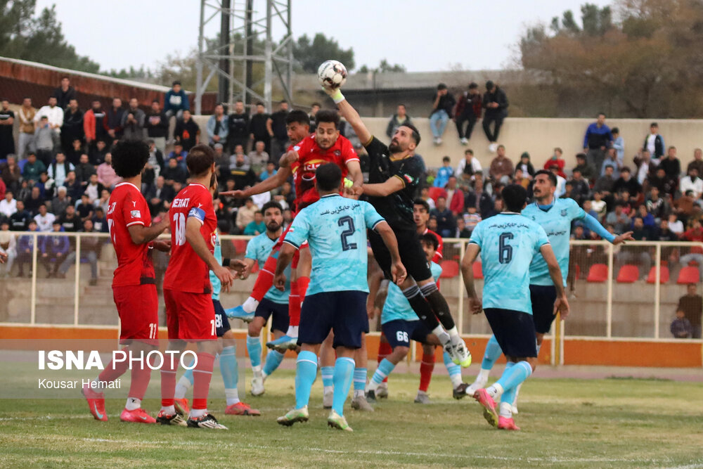 حذف بعثت کرمانشاه از جام حذفی