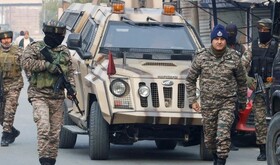 انفجار در یک ایستگاه پلیس در کشمیر هند؛ ده‌ها تن کشته و زخمی شدند