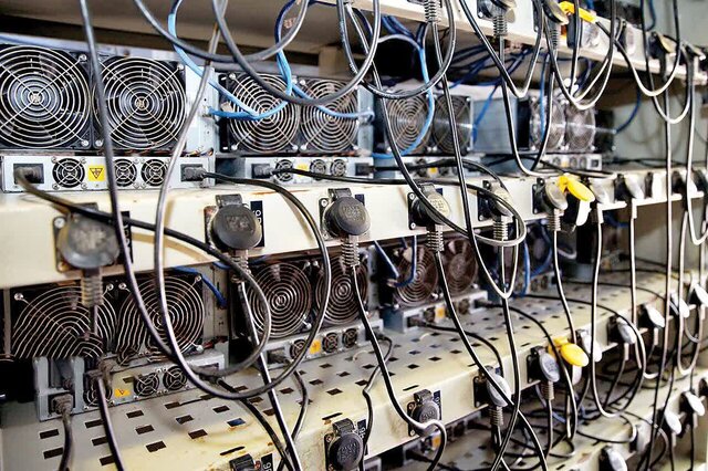 کشف ماینرهای قاچاق در اردبیل