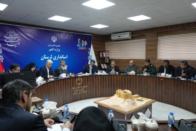 لزوم تسریع در تامین انشعاب برق و گاز مدارس کانکسی لرستان