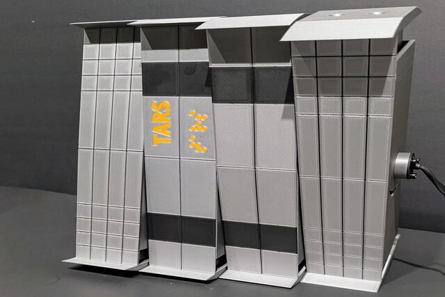 ربات فیلم «اینتراستلار» کریستوفر نولان زنده شد