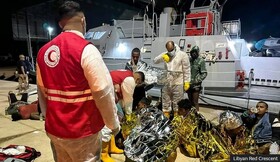 واژگونی ۲ قایق حامل ده‌ها مهاجر در آب‌های لیبی