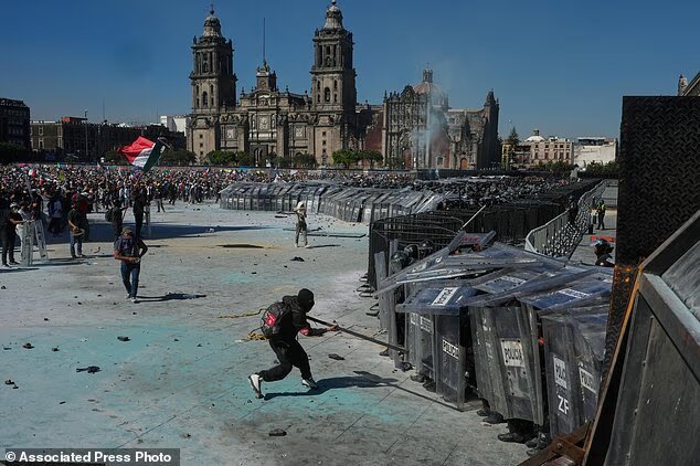 شورش نسل زد علیه فساد در مکزیک