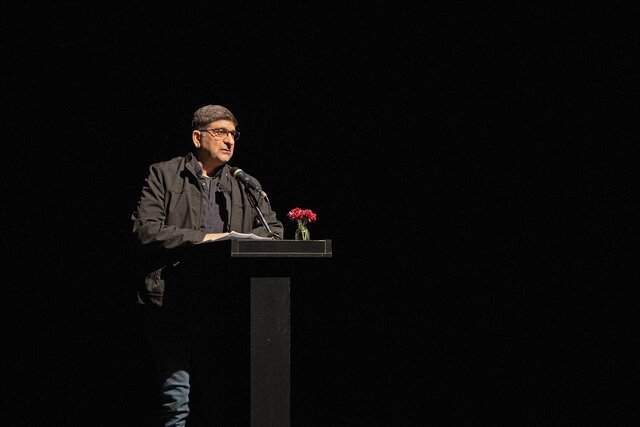 تئاتر خیابانی با این صورتبندی خیلی فقیر است