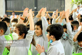 فعالیت ۲۴۰ مراقب سلامت در مدارس قم/ اولویت مراقبت سلامت به مدارس ابتدایی اختصاص یافت