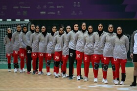 برد پرگل دختران هندبالیست ایران برابر مالدیو