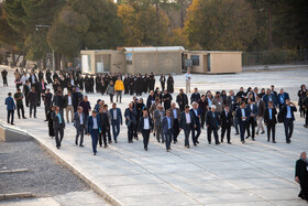 بازدید شرکت کنندگان اجلاس بین‌المللی ایران‌شناسان در شیراز از تخت‌جمشید