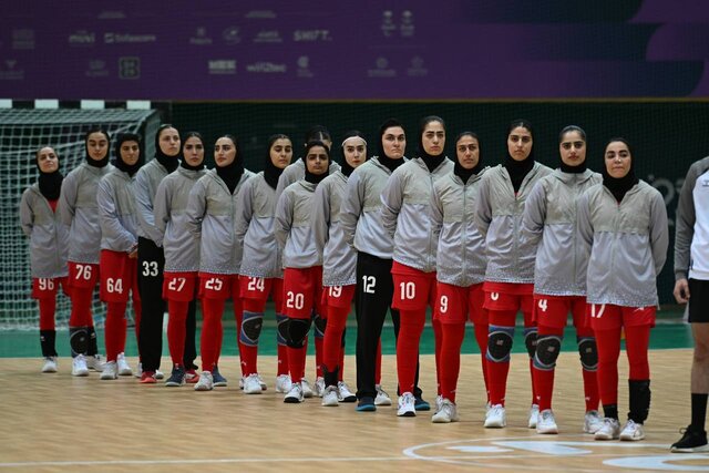 برد پرگل دختران هندبالیست ایران برابر مالدیو