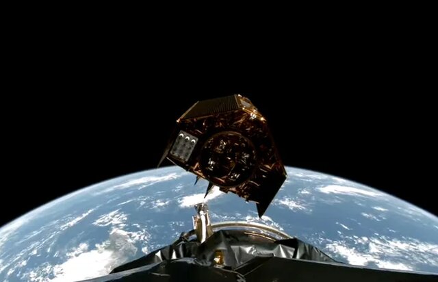 موشک «فالکون ۹» یک ماهواره نقشهبرداری از اقیانوس را پرتاب کرد