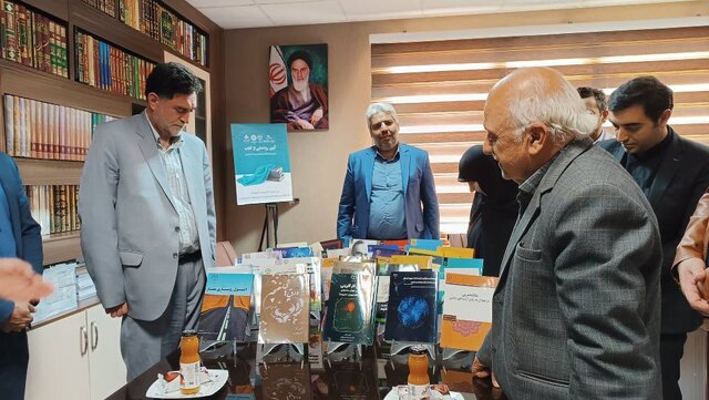 ۳۰ عنوان از تازه‌های نشر جهاد دانشگاهی واحد قم رونمایی شد