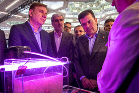 حسین افشین، معاون علمی و فناوری رئیس جمهور در مراسم افتتاحیه نمایشگاه توانمندی‌های اقتصاد دریا محور