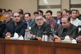 نشست شینا انصاری معاون رئیس‌جمهور و رئیس سازمان حفاظت محیط زیست کشور با اساتید دانشگاه‌ها، فعالان محیط زیست، تشکل‌های مردم‌نهاد و اصحاب رسانه اردبیل