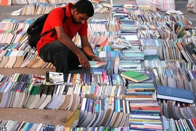 کتاب‌خوان نداریم، همه کتاب‌نویس شده‌اند!