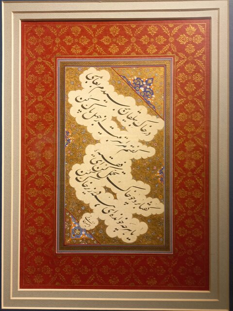 آثار غلامحسین امیرخانی را ببینید