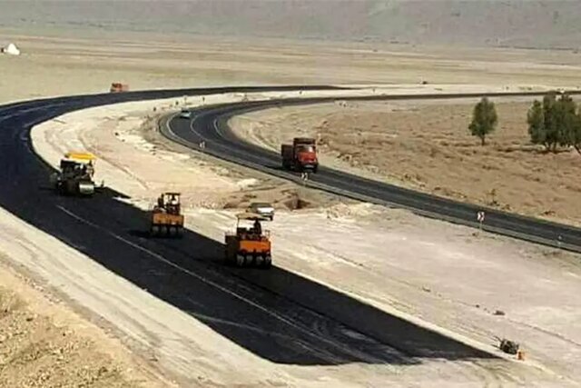 عکس تزئینی است پیشرفت ۵۷ درصدی بزرگراه قرهپیری صدرا ـ شیراز
