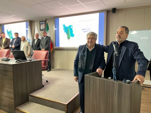 فعالان چاپ و صحافی تقدیر شدند