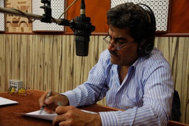 میکائیل شهرستانی یک نمایش جدید را کارگردانی می‌کند