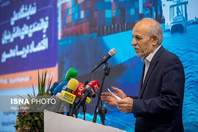 فرصت یک ساله رئیس‌جمهور به خودروسازها برای ارتقای محصولات با کمک دانش‌بنیان‌ها