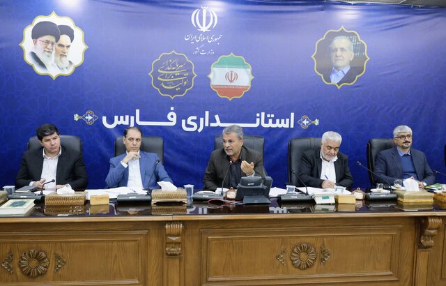 مشاور عالی استاندار فارس: مبارزه با پدیده قاچاق نیازمند پیوست‌های علمی و رسانه‌ای است