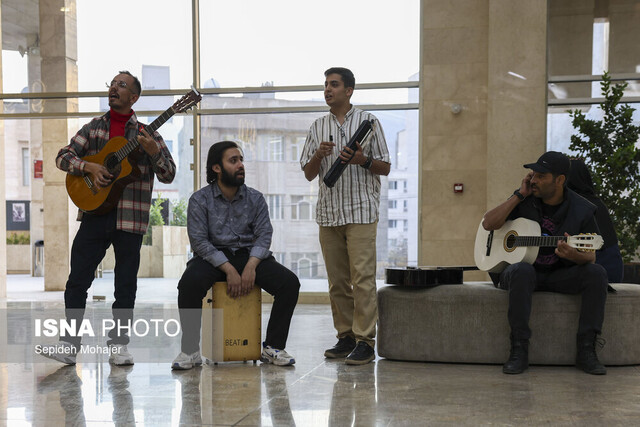 به جشنواره میآییم تا دیده شویم