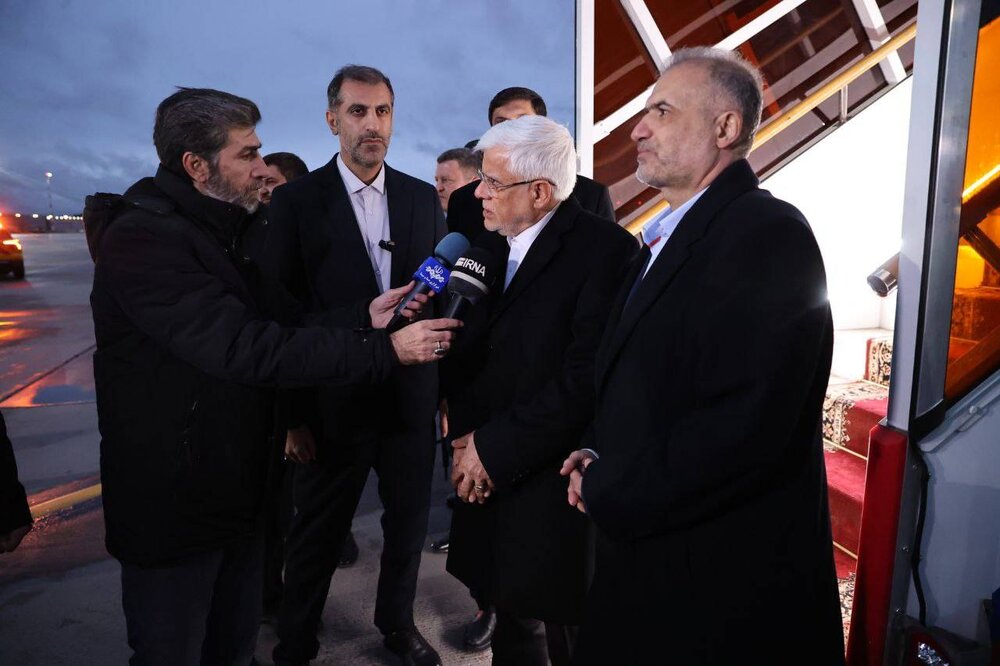 عارف مسکو را به مقصد تهران ترک کرد عارف مسکو را به مقصد تهران ترک کرد